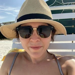 Meet your Posher, Tina